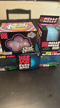 Needoh Cloud Pleaser. Not $1 Send Offers/mande oferta