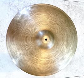 Zildjian vintage 21” Avelis ride drum cymbal no cracks or bends $235cash    320 Superior ave Newport Beach 92663