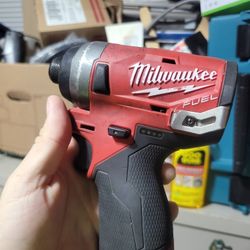 Milwaukee M12 Tools