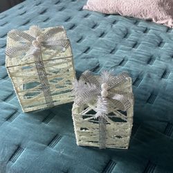 Holiday Gift Box Decor