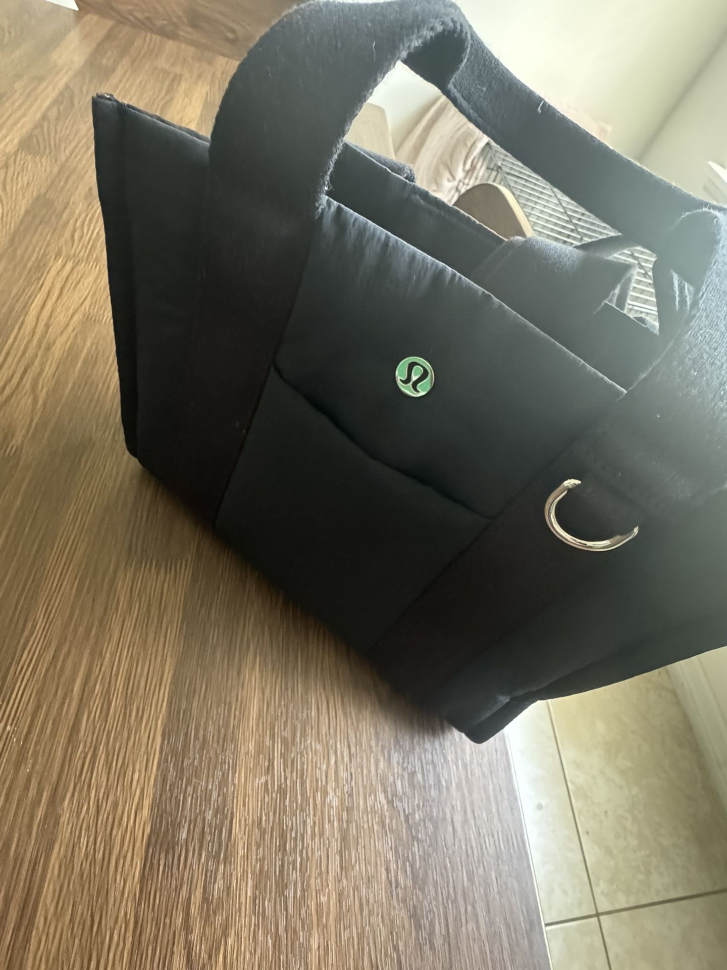 Lululemon Tote bag