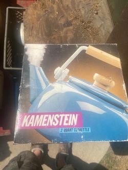 Kamenstein 2 qt. Teakettle