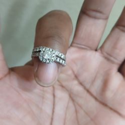 Diamond And White Gold Wedding Set 