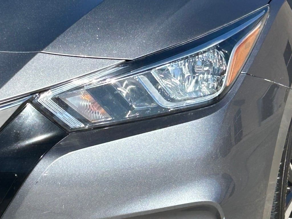 Headlights Used Versa 2020-2024