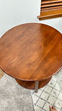 Wood Coffee Table / End table