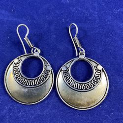 Silver Oval Earrings 