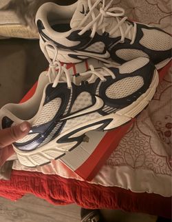 Nike Running Sneakers White Navy Blue