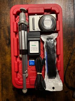 Nikon Coolpix Digital Camera Bundle with Accessories