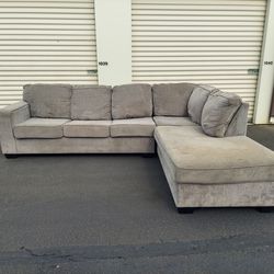 Gray Ashleys Furniture Sectional(WILL DELIVER)
