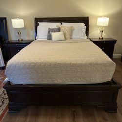 Ashley’s Beautiful Bed 