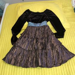 Genuine Rose Elegant Dress Size 8 For Girls , Good Conditions And Clean 