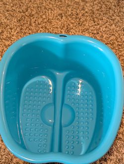 Foot soaking bath basin