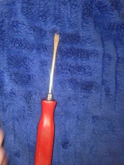 MAC TOOLS  SKU.  PNURB4R RED HANDLE SLOTTED 1/4 X4  SCREW DRUVER