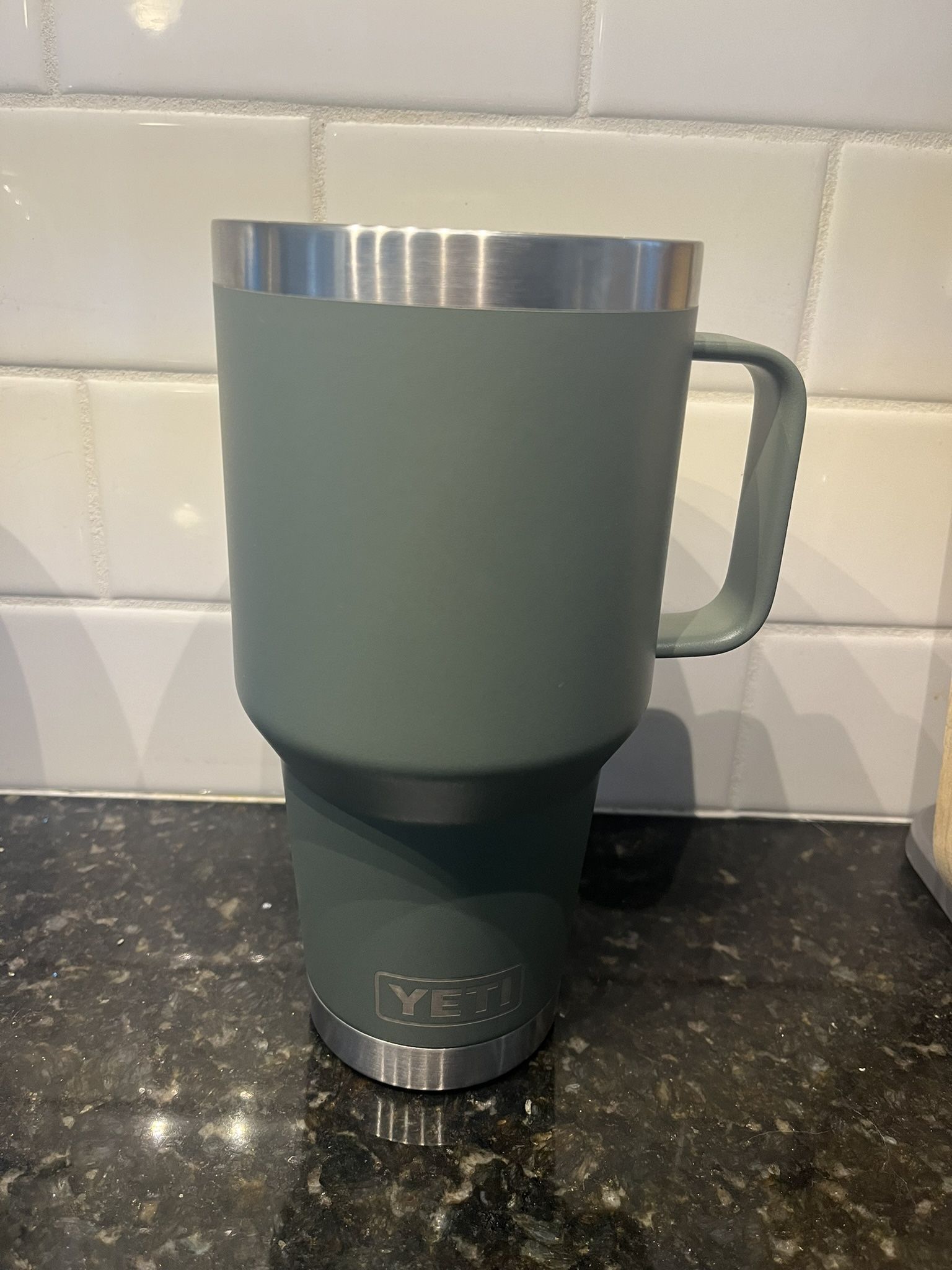 Yeti 36 Oz Tumbler Camp Green