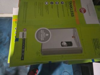Tankless hot water heater