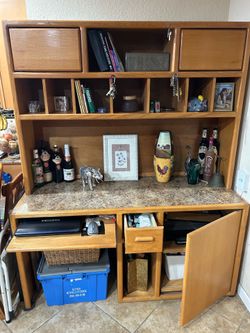 Computer desk with nook