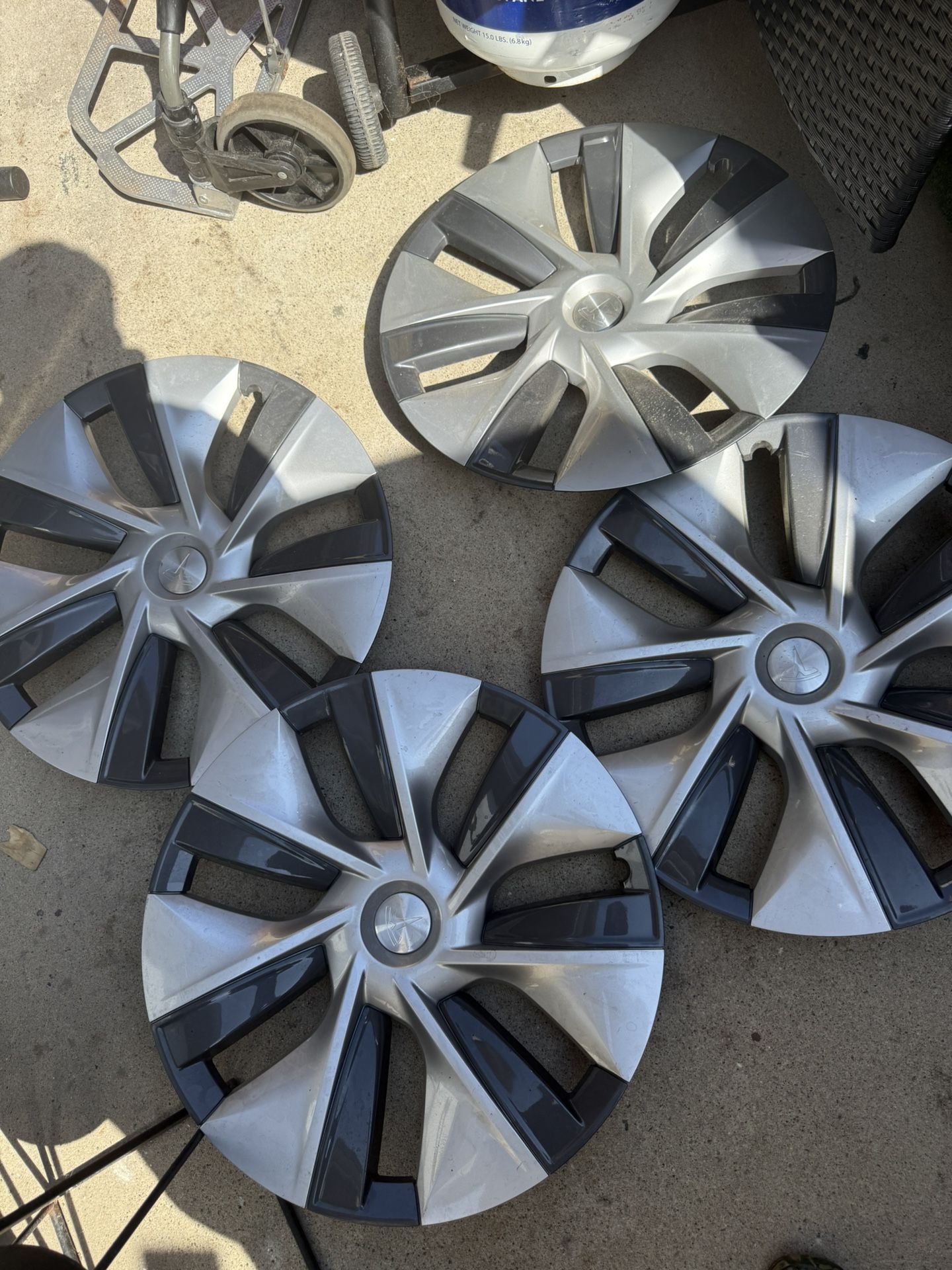 Tesla Hubcaps