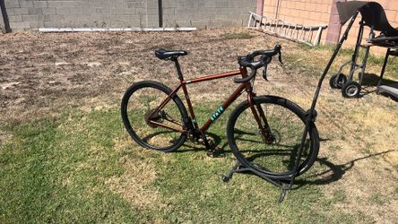 Gravel  Bike