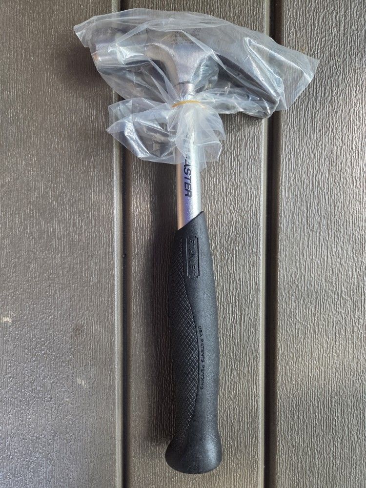 Stanley 51-033 High Carbon 20oz SteelHead Curved Claw SteelMaster Nailing Hammer