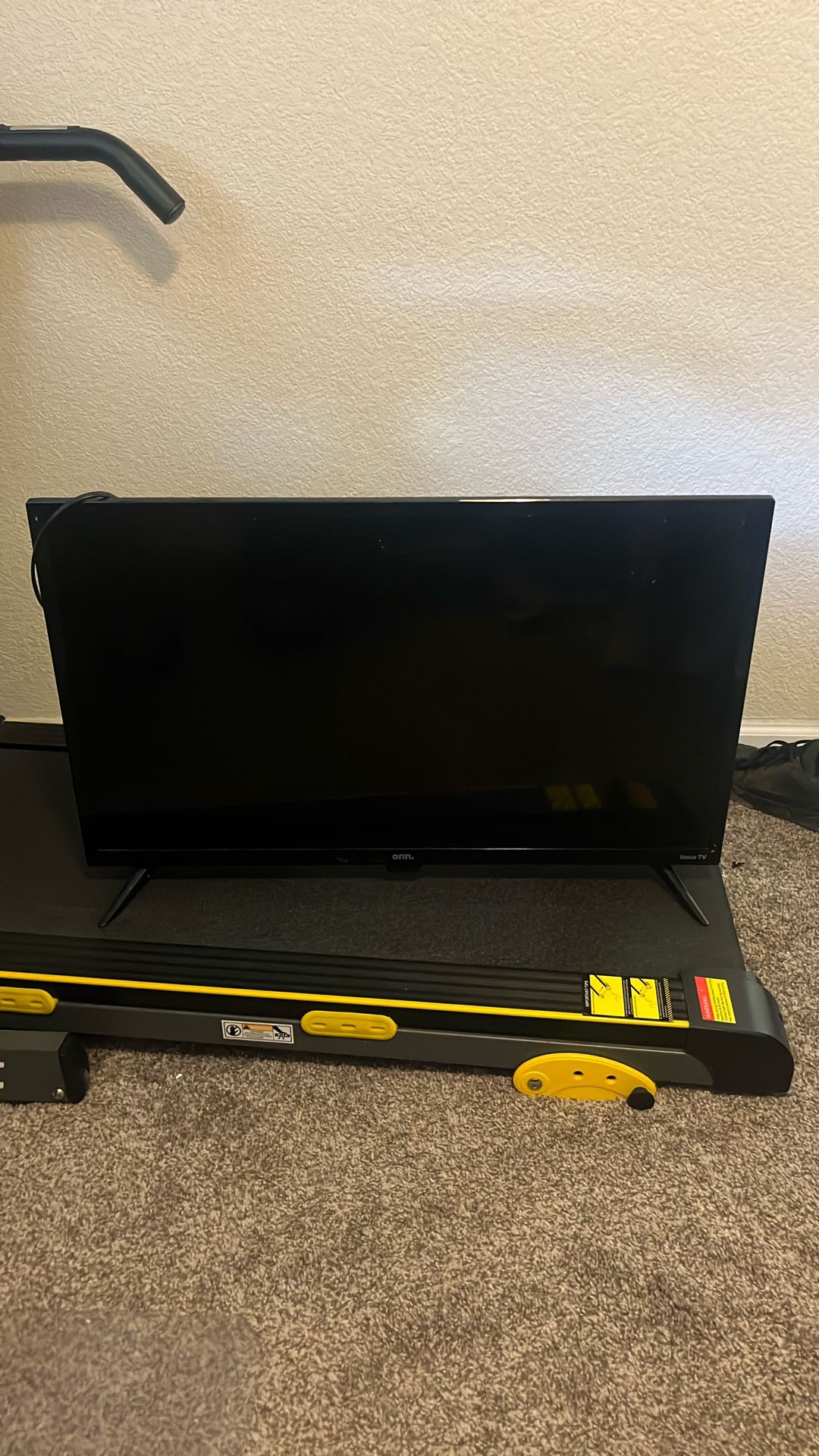 32in Roku TV 