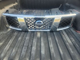 Nissan grill