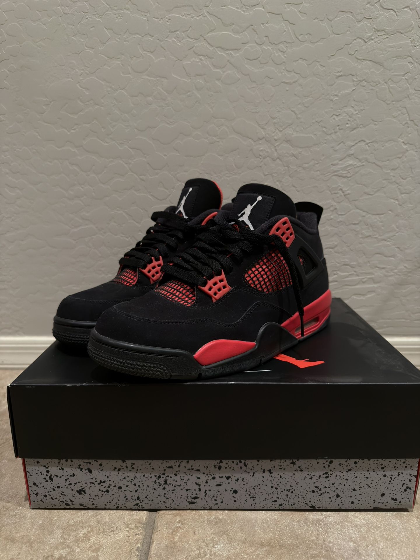 jordan 4 “red thunder” size 11