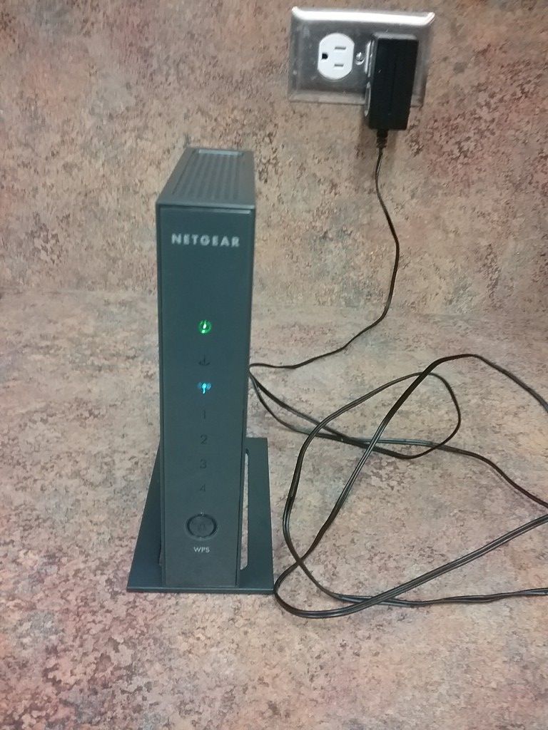 NETGEAR N300 WIFI Router