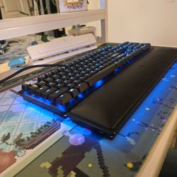 razer huntsman v2 rgb wired gaming keyboard