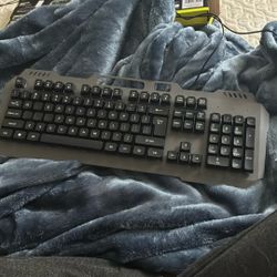 TITAN WIRED LED METAL GAMING KEYBOARD 