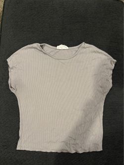 Women’s Gray Cropped Short Sleeve