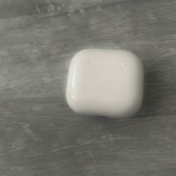 Selling AirPods/ It Been Used 1 Time It Dead 