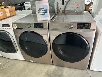 SAMSUNG FRONT LOAD WASHER & GAS DRYER SET