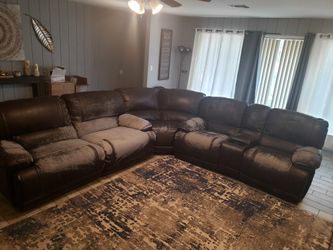 Recliner Sectional couches