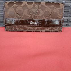 Coach Brown Ashley Signature C, Checkbook, Wallet. 
