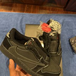 Travis Scott Black Phantoms Jordan 1 Low