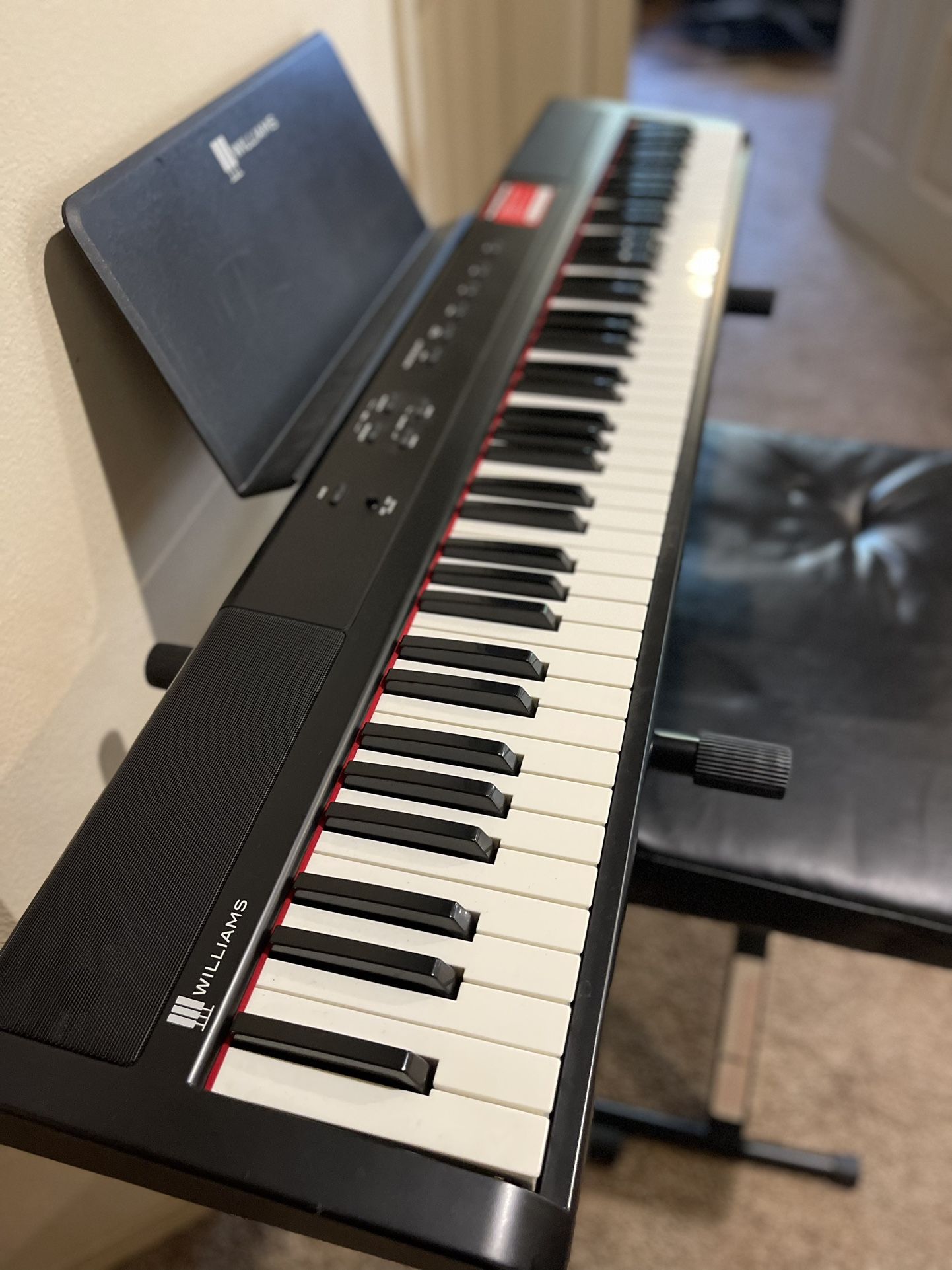 Starter Piano (keyboard) for Sale in Seattle, WA OfferUp