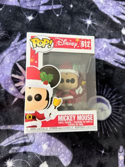 Funko Pop Disney Mickey Mouse #612 Holiday