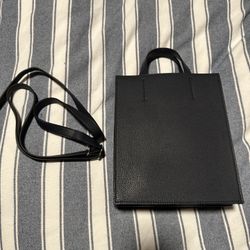 Uniqlo Handbag 