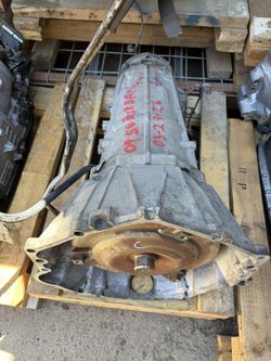 2009 Chevy Suburban 5.3 4x4 Transmission Part