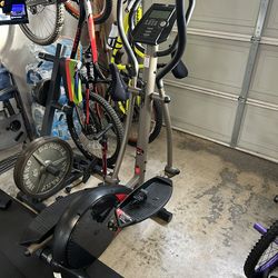 Eclipse Elliptical / Workout