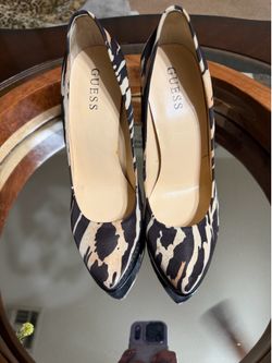 Guess Animal print heels