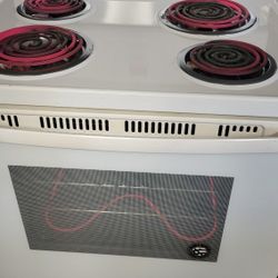Amana RANGE STOVE OVEN WORK PERFECT INCLUDING WARRANTY DELIVERY AVAILABLE 