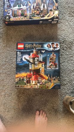 Lego Harry Potter attack on the burrow 75980