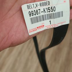 Toyota Serpentine Belt 99367-K1550 NEW