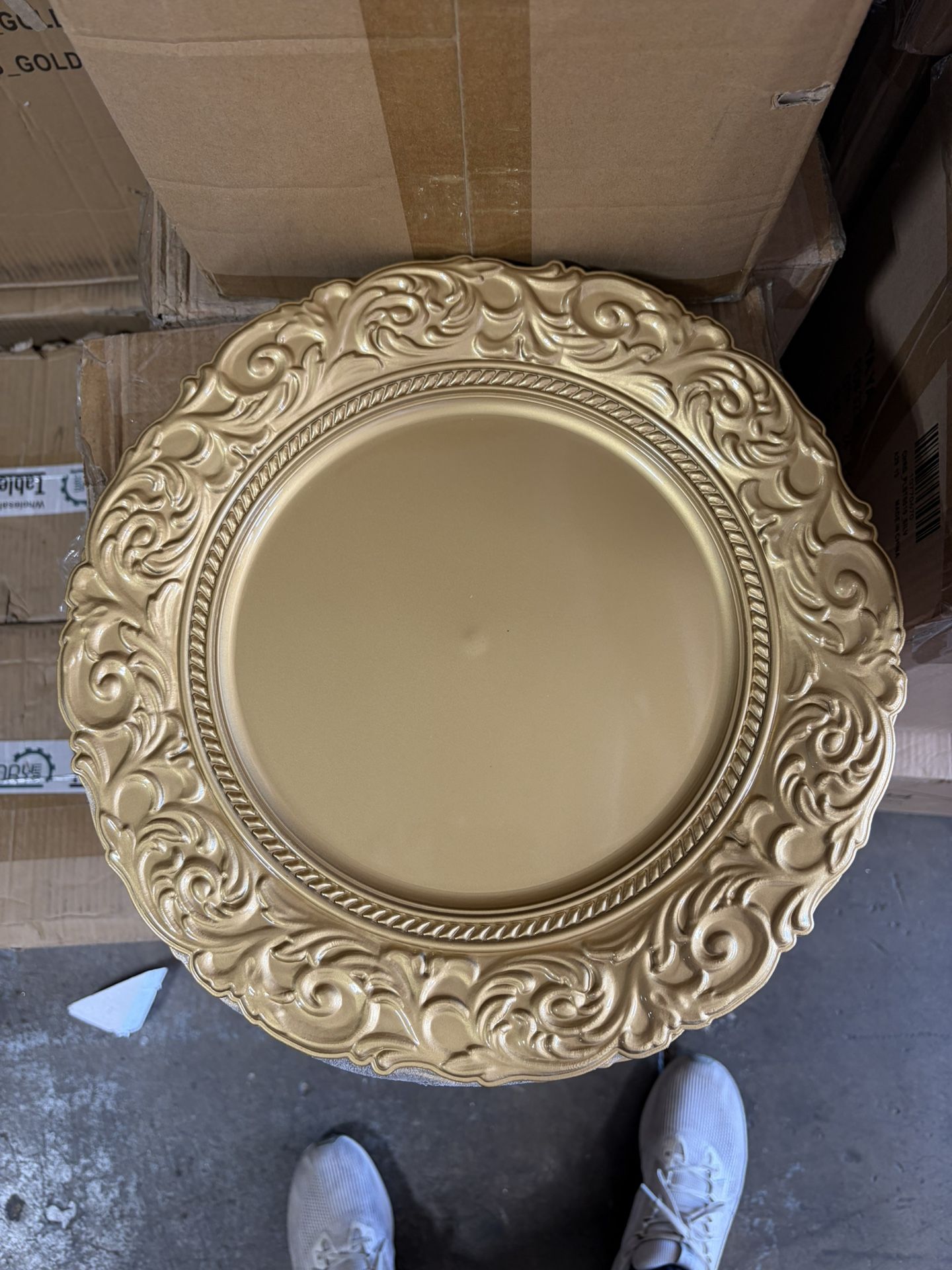 Acrylic Charger Plates 14" Round Gold with Engraved Baroque Rim - Vintage Disposable Decorative Chargers