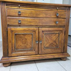 Credenza, Nice Piece, Very Gently Used.