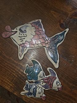 Heather Goldminc Blue Sky Corp. Ceramic Fish Wall Hanging Decor Set.