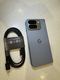 Trade/ Sell Unlocked Fold 10 Pro Fold Paid off Clean imei