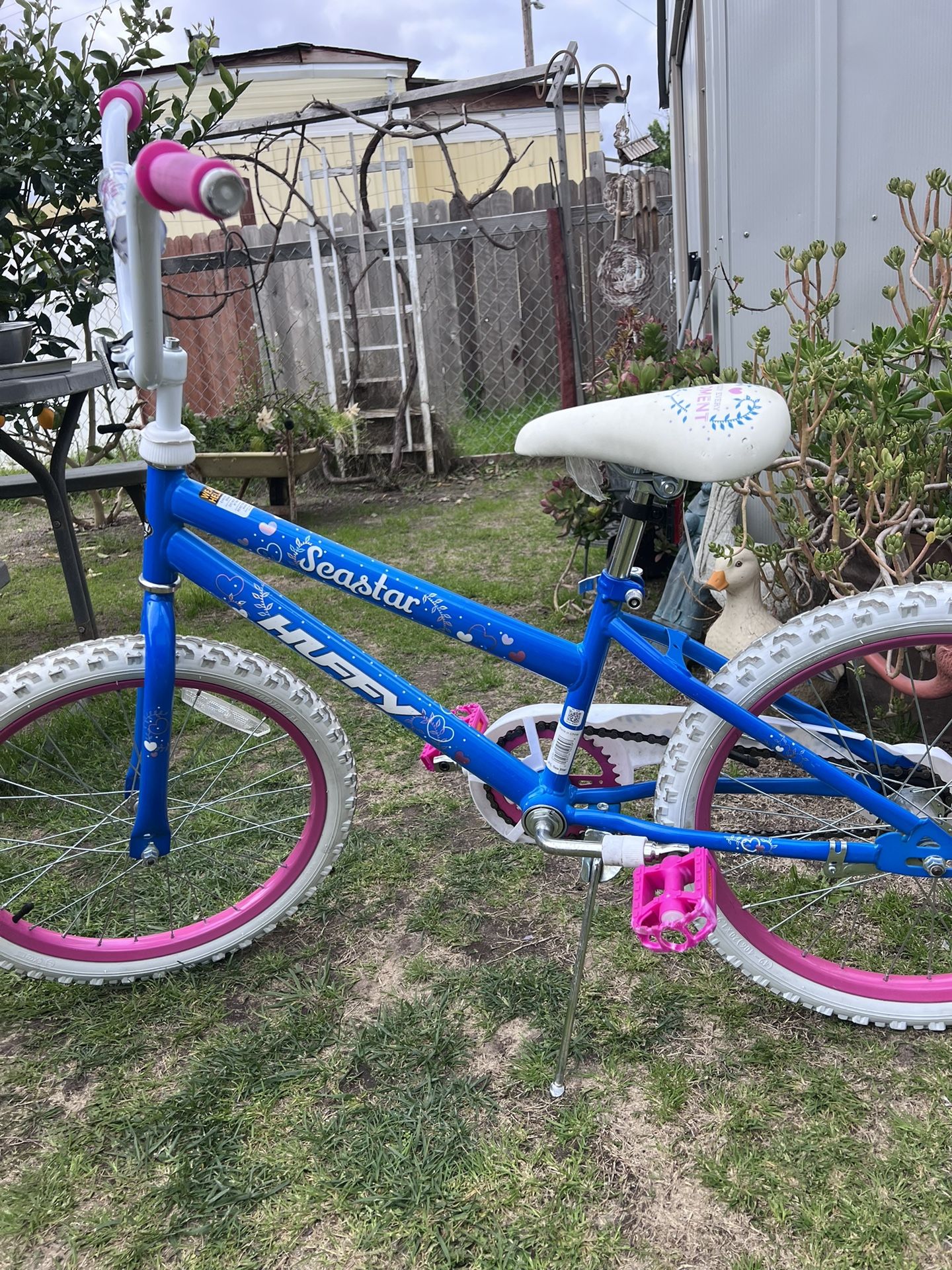 Kids Huffy Seastar bike 