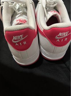 Nike Air Force 1 White Pink Sneakers